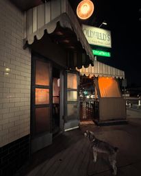 Oldfield's Liquor Room image 5