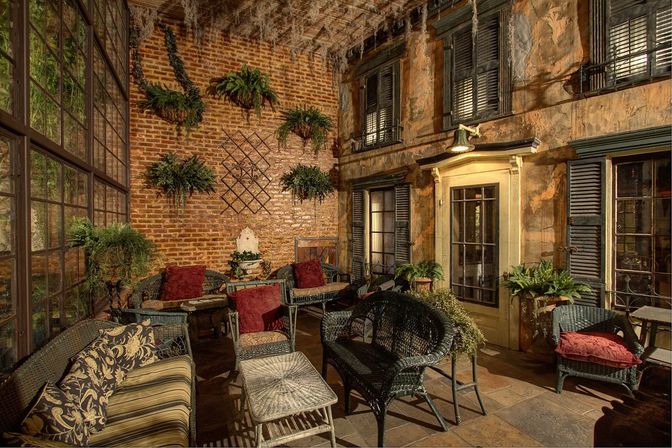 Sassafras Saloon image 2