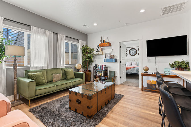 Garden City Retreat-Large group accommodation near downtown Boise image 31