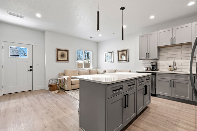 Garden City Retreat-Large group accommodation near downtown Boise image 94