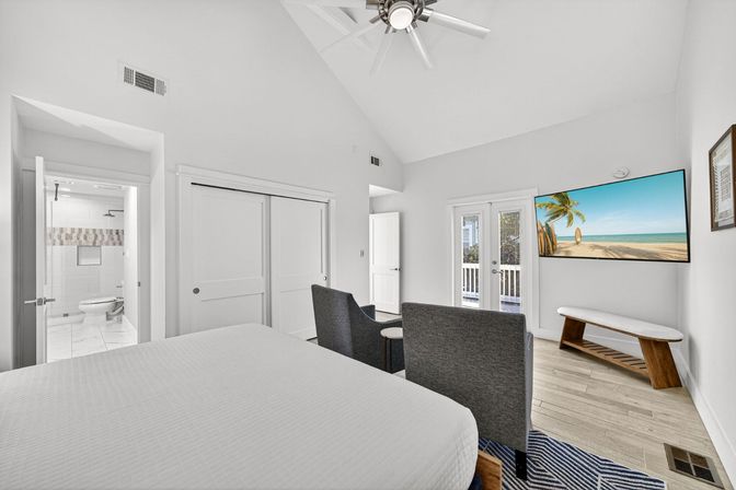 Crystal Oasis - EV Charger, Pool, Beach Chair Setup, and Steps From Beach image 17