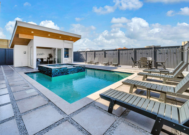 Agave La Vie - Private Pool and Private Beach! image 1