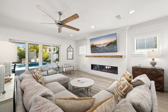 Hilltop Haven - Large Yard, Pool, Spa & Golf Cart image 3