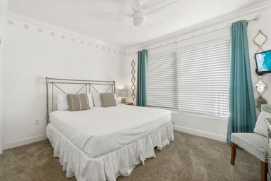 Jade East 1640 - Beachfront Views, Pool, Gym, Spa & Pickleball image 6