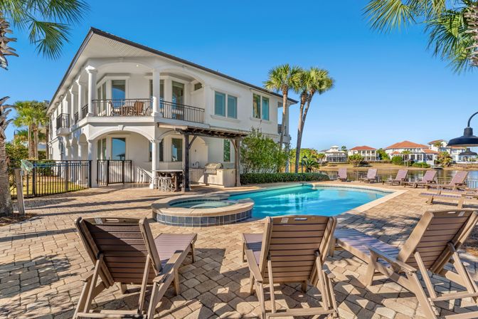 Belleza Del Mar - Heated Pool, Spa & Gulf Views image 15