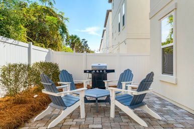 Starfish Chateau - Golf Cart, Heated Pool, and Cornhole Field image 9