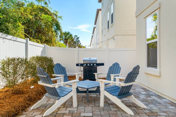 Starfish Chateau - Golf Cart, Heated Pool, and Cornhole Field image 9
