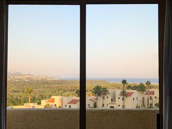 3 Bedroom Penthouse in the Heart of San Jose Del Cabo image 11