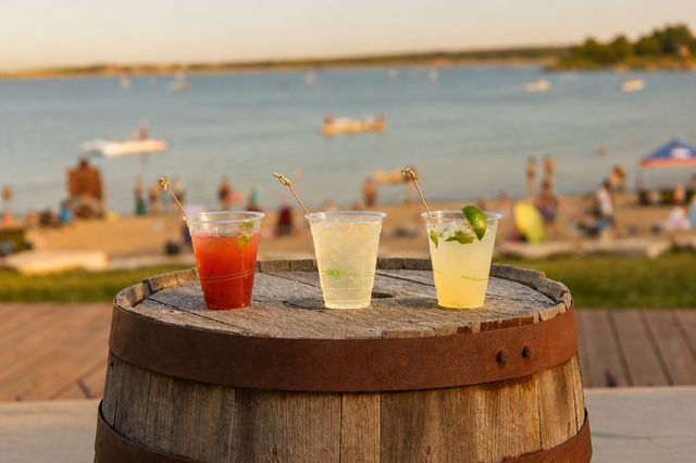 Paddle & Pints: Sunset Paddle + Lakeside Happy Hour image 3