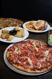 Joe Willy's on Broadway image 1