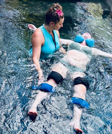 Floating Massage Experience: Watsu image 2