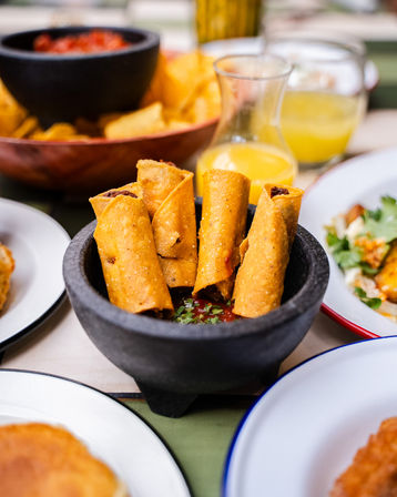 Federales Nashville: Bottomless Brunch, Margaritas & Taco Bar image 4