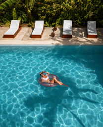 Highly Rated Bachelorette Villa image 40