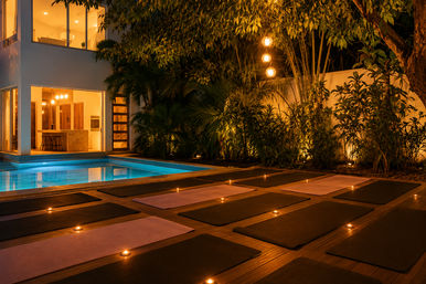 Highly Rated Bachelorette Villa image 37