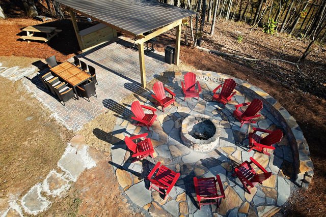 Lake Martin Luxury Resort Rental for Groups Up to 30 image 3