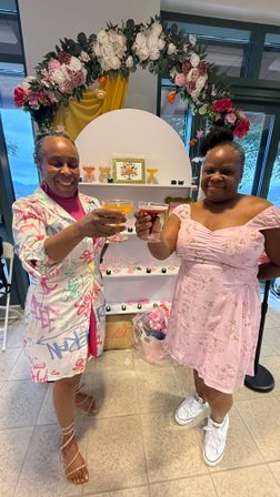 Mobile Mimosa Bar that bring the fun! image 10
