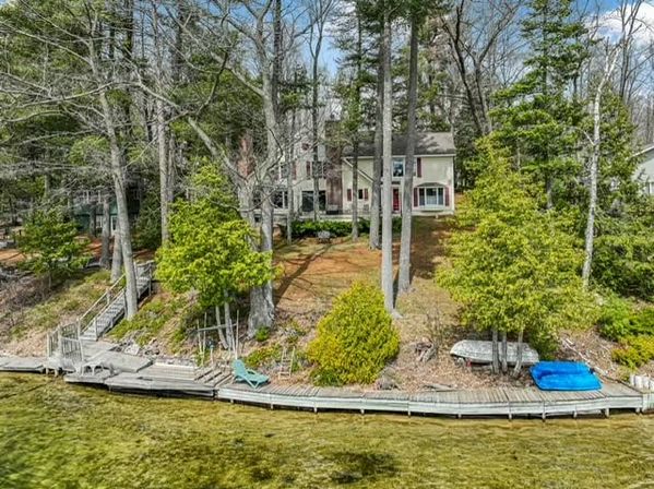 Northlight Lodge Dual-Lake Sanctuary image 39