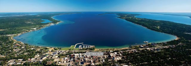 Heart of Traverse City, AC, Beach, Downtown image 3