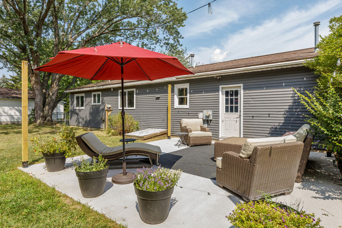 The Cherry House: Pet Friendly Traverse City Home image 2