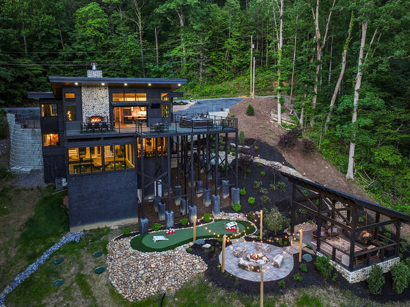 2025 (New) MTN Resort: A+ Location, Views, Privacy, Pool. Private Deer Sanctuary image 1