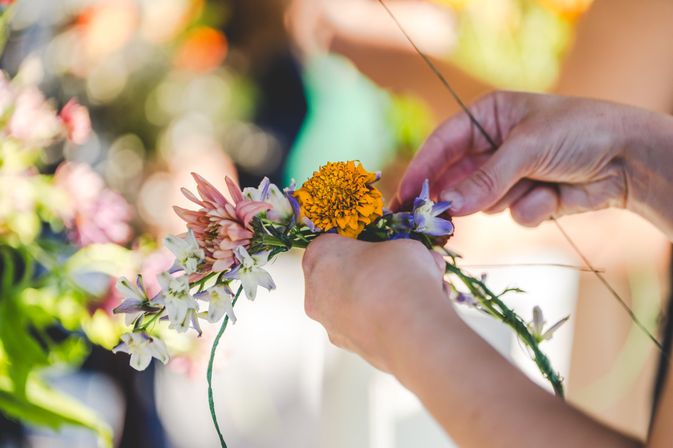 Bachelorette/Bridal Party Mini Retreat for the Mindful Bride (up to 6 people): Curated Activities (connection time, meditation/guided visualization, journaling), Lunch + Choose Your Experience (yoga, flower crowns, bath salt creation, candle making) image 11