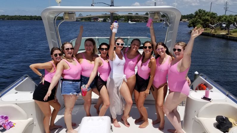 Private Luxury Yacht Charters Destin image 4