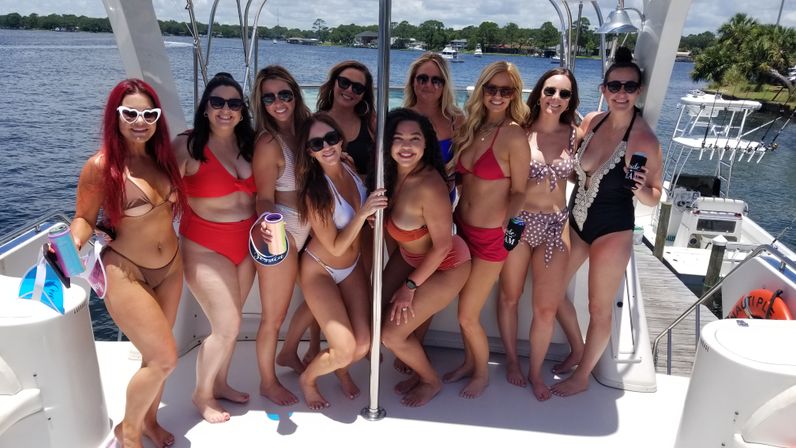 Private Luxury Yacht Charters Destin image 5