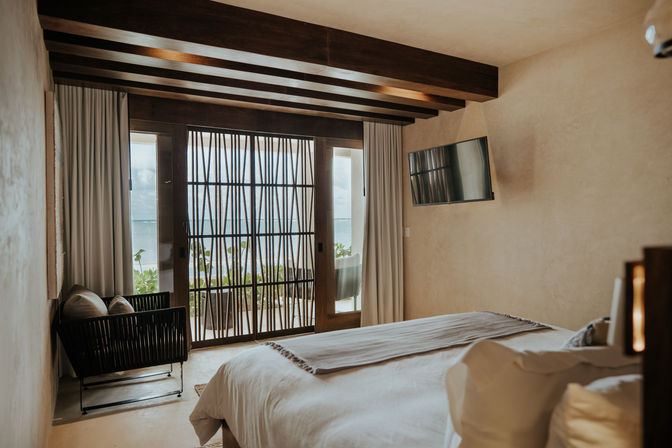 Villa Amaite: Beachfront Retreat for Up to 22 Guests image 18