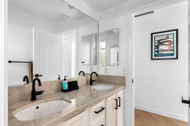 Desert Moon One Acre Property: Fully Fenced with Pickleball Court, Cowboy Pool, Hot Tub + Airstream image 35