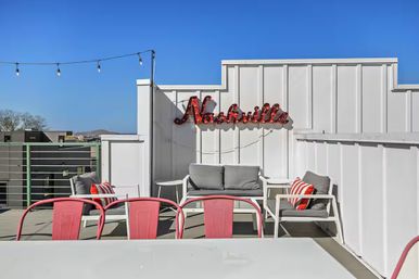 Run It Up: British-Inspired Rooftop Stay Close to Broadway image 46