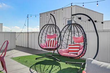 Run It Up: British-Inspired Rooftop Stay Close to Broadway image 45