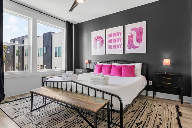 Two Nashville Townhomes - Rooftop Decks, Sleeps 20 image 9