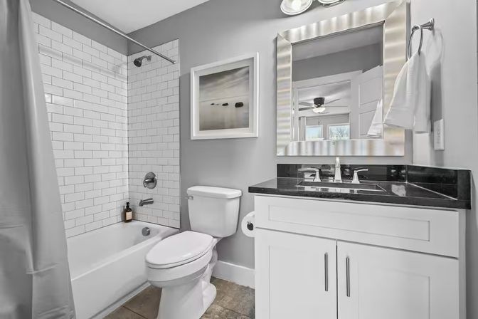 Strut & Strum: Stylish East Nashville Stay Near Broadway image 25