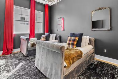 Run It Up: British-Inspired Rooftop Stay Close to Broadway image 28