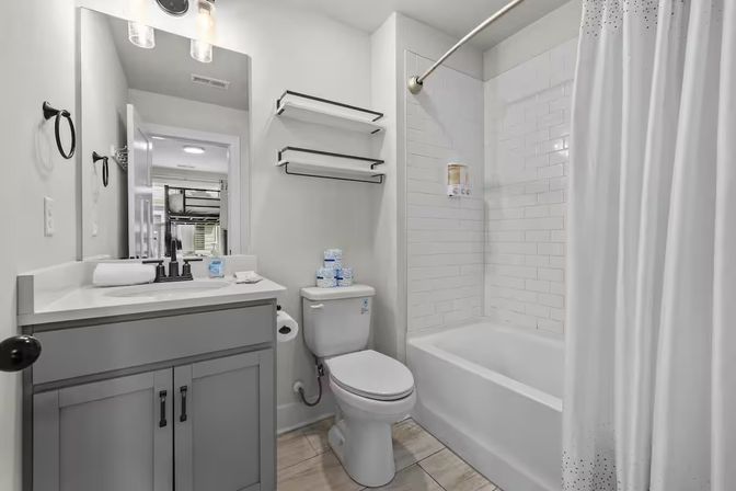 Blush & Bubbly: Chic Picture-Ready Pink Retreat Near Broadway image 25