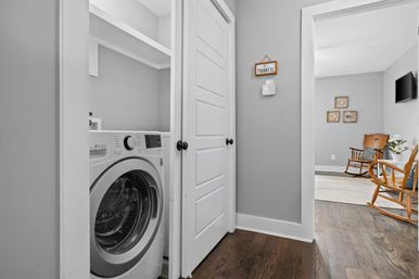 Strut & Strum: Stylish East Nashville Stay Near Broadway image 33