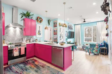 Music City Eden: Vibrant Rooftop Retreat Close to Broadway image 12