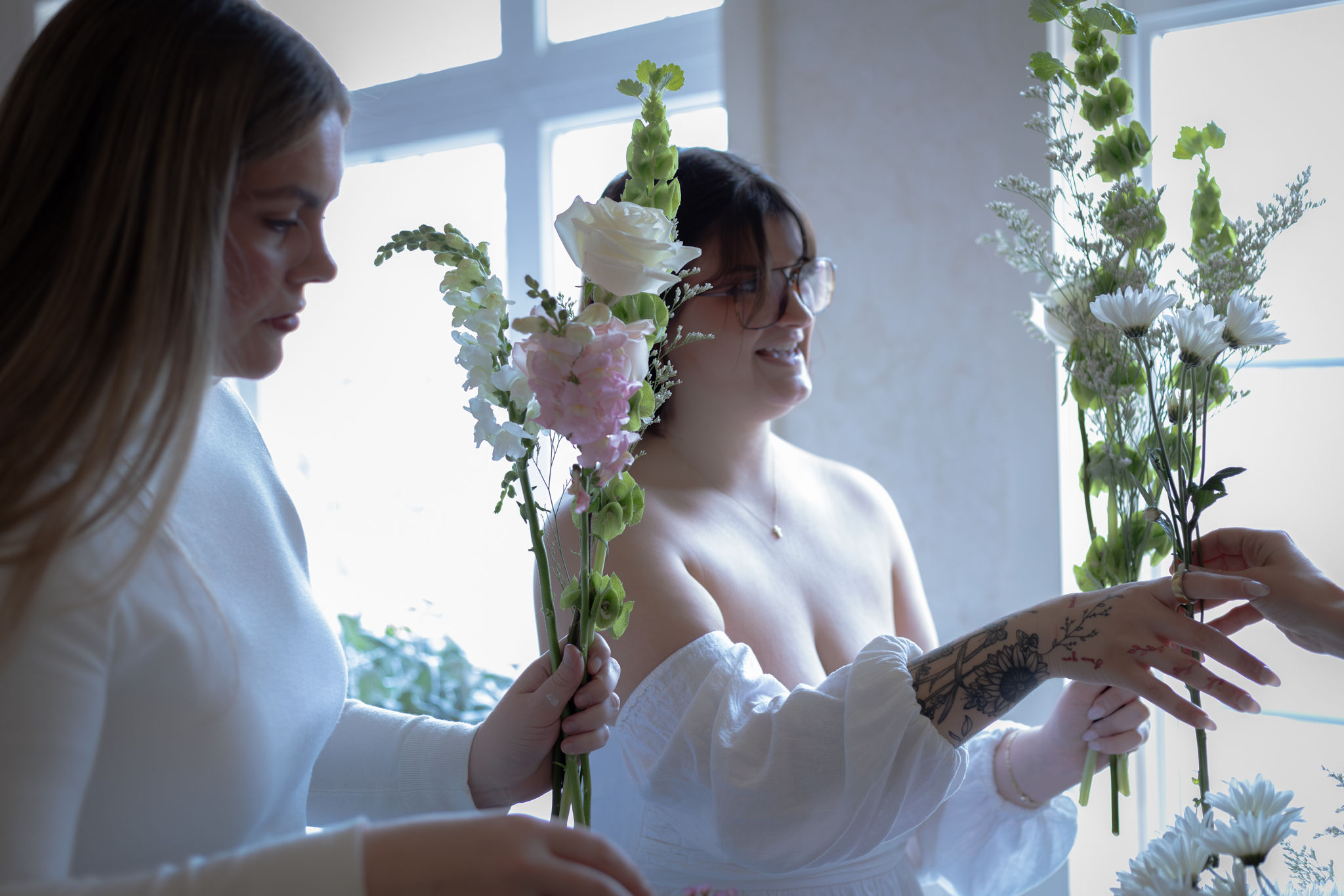 Bloom Before I Do: Private Mobile Bloom Bar Experience image 4