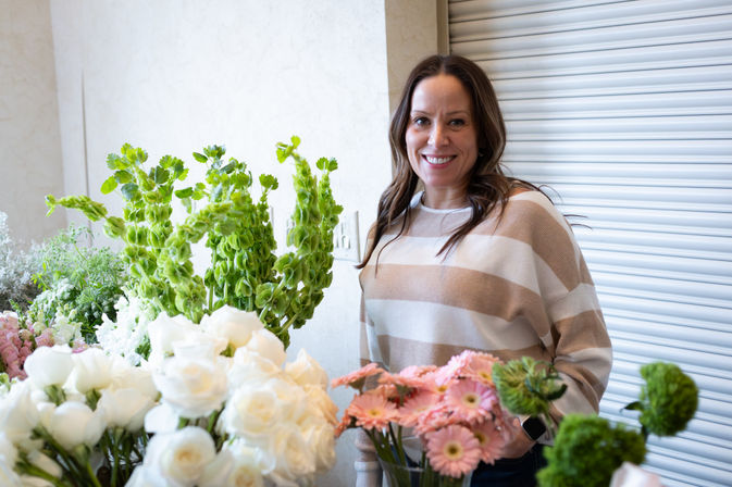 Bloom Before I Do: Private Mobile Bloom Bar Experience image 7