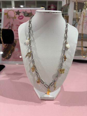 Custom Jewelry Making Charm Bar in Scottsdale, AZ image 84