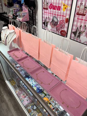 Custom Jewelry Making Charm Bar in Scottsdale, AZ image 29