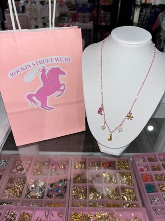 Custom Jewelry Making Charm Bar in Scottsdale, AZ image 64