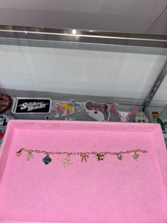 Custom Jewelry Making Charm Bar in Scottsdale, AZ image 37