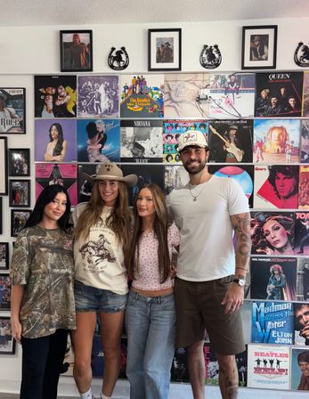 The Cast Of Love Islands Go To Hat Bar in Scottsdale image 5