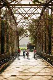Private E-Bike Wine Tour for Bachelorettes & Big Groups — Start in Healdsburg or at Your Rental image 6