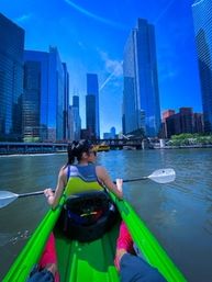 Chicago River Kayak Tour: Guided Architecture Paddle image