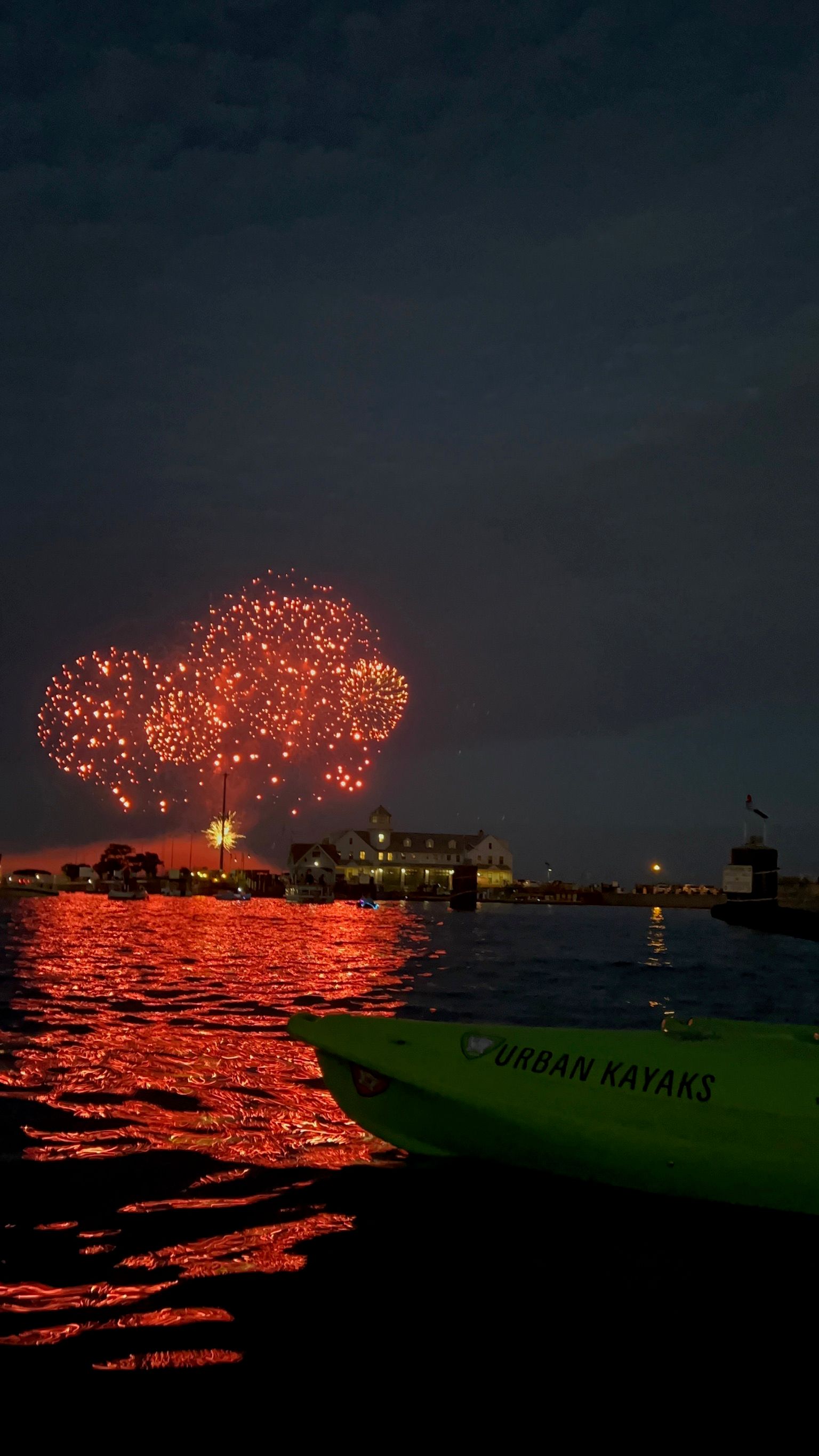 Urban Kayaks: Ultimate Fireworks Tour image 4
