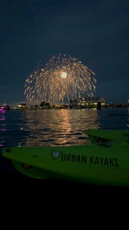 Urban Kayaks: Ultimate Fireworks Tour image 1
