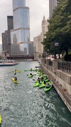 Urban kayaks: Sunset Tour on the Chicago River image 2