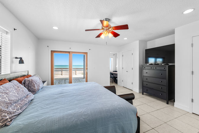 Sun Kissed: 5BR Oceanfront Home with Epic Front Deck in South Ponte Beach image 20